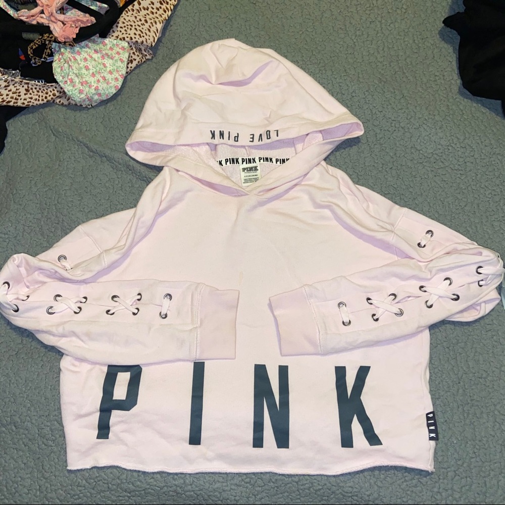 Pink/Victoria Secret cropped hoodie